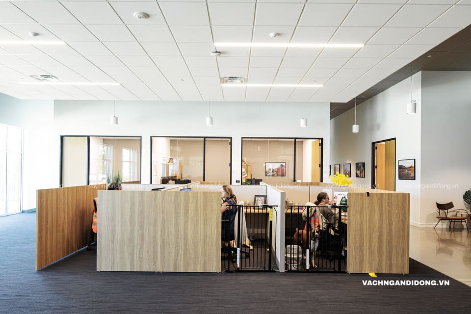 vách ngăn văn phòng